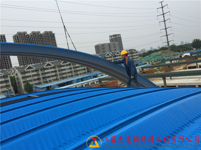 龙岩跨度30米拱形屋面质量保证